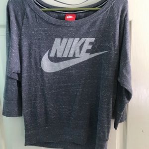 Vintage Nike 3/4 sleeve sweatshirt